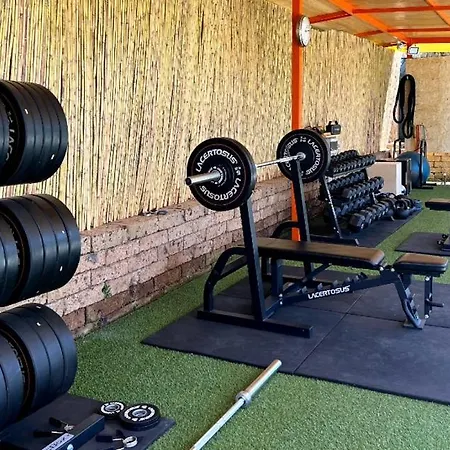 La Famiglia Pensión 3*